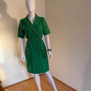 Vivid Green, Knee Length, Pocketed, Elastic Waist Dress, Shortsleeved, Vintage!